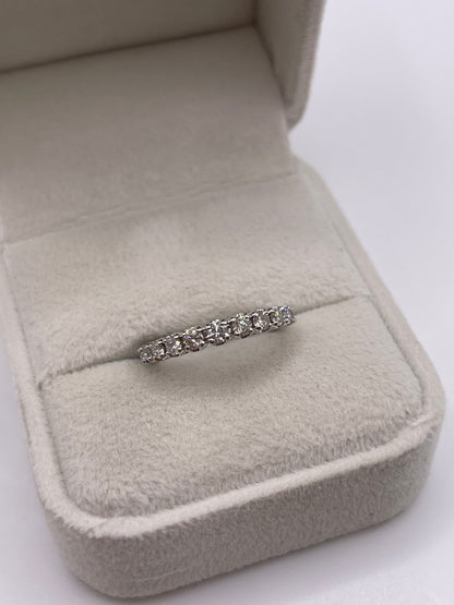 18ct white gold diamond ring