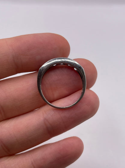 Silver aquamarine ring