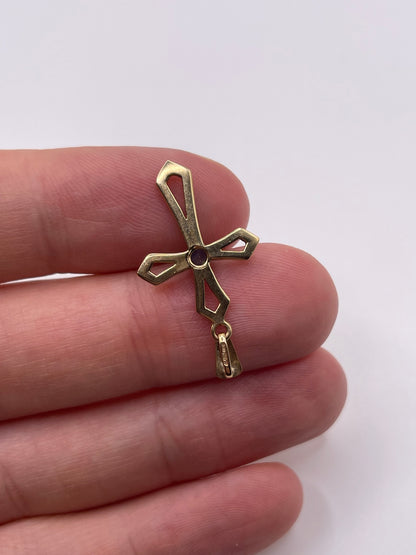 9ct gold sapphire cross pendant
