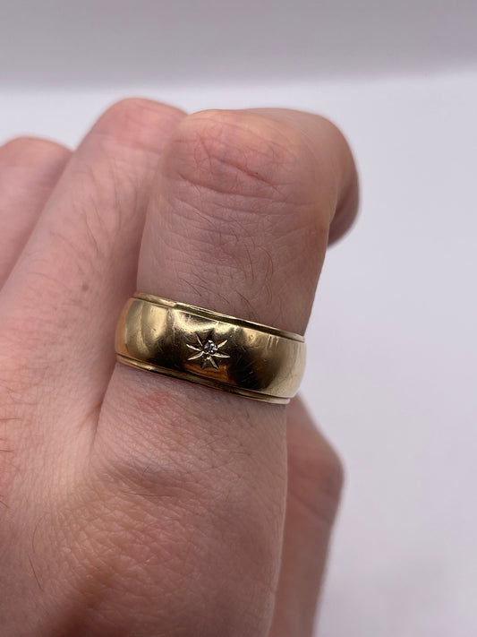 9ct gold diamond ring