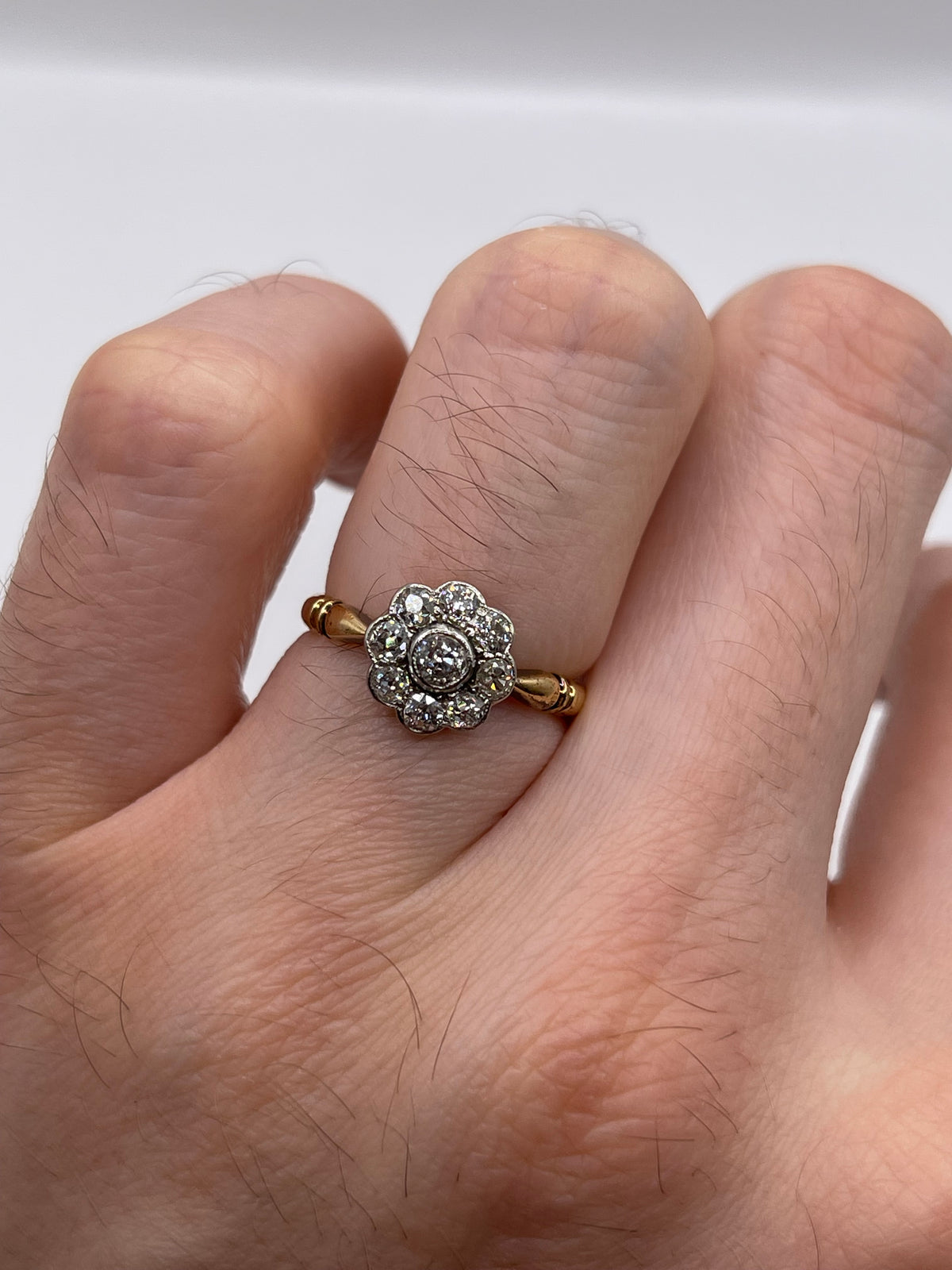 18ct gold platinum old cut diamond cluster ring