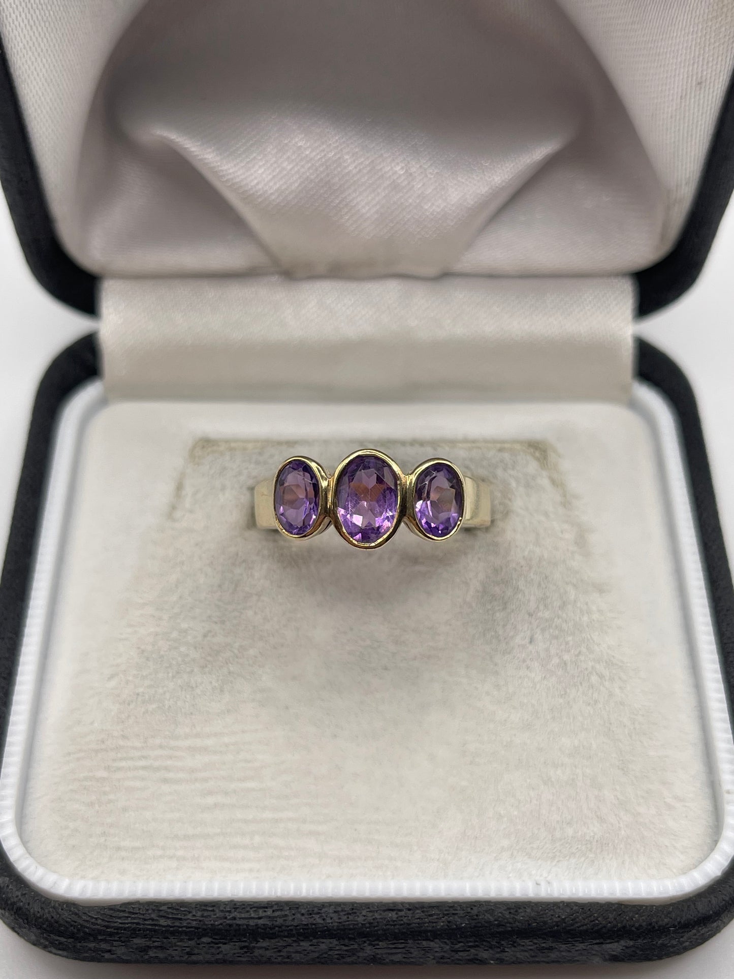 9ct gold amethyst ring