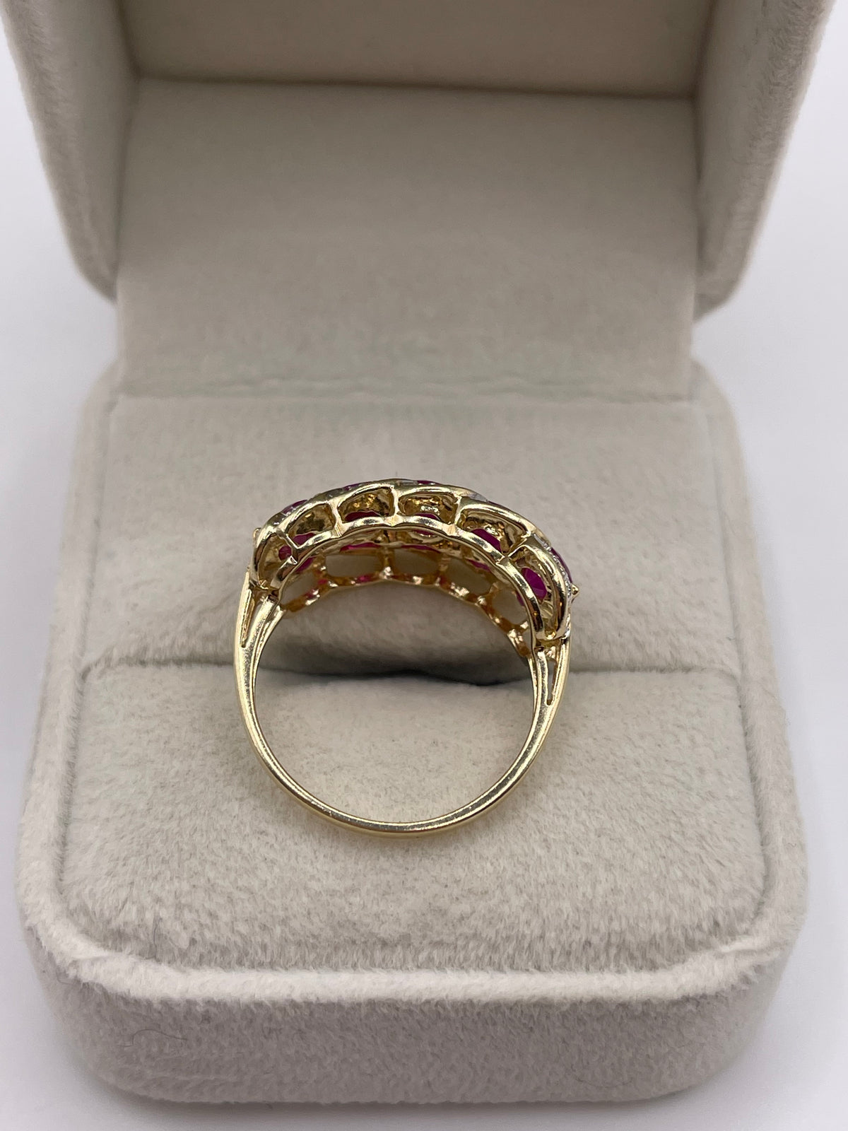9ct gold ruby and diamond ring