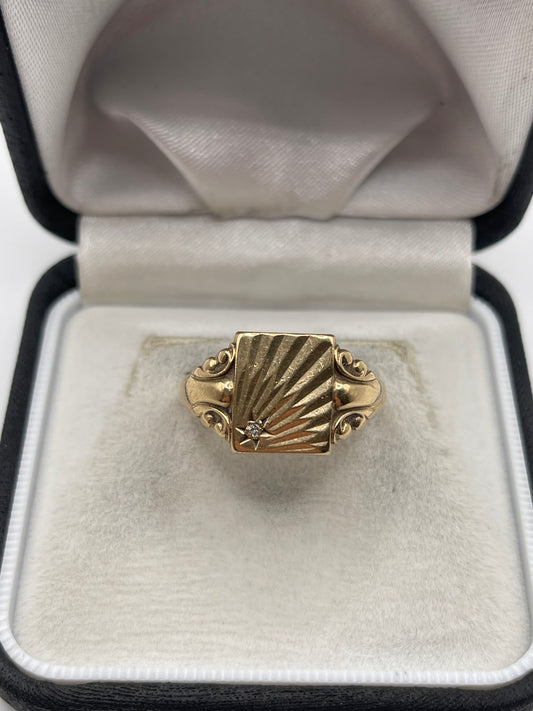 9ct gold diamond signet ring