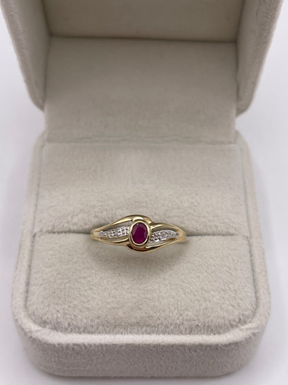 9ct gold ruby and diamond ring