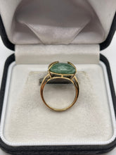 Load image into Gallery viewer, 9ct gold jade ring
