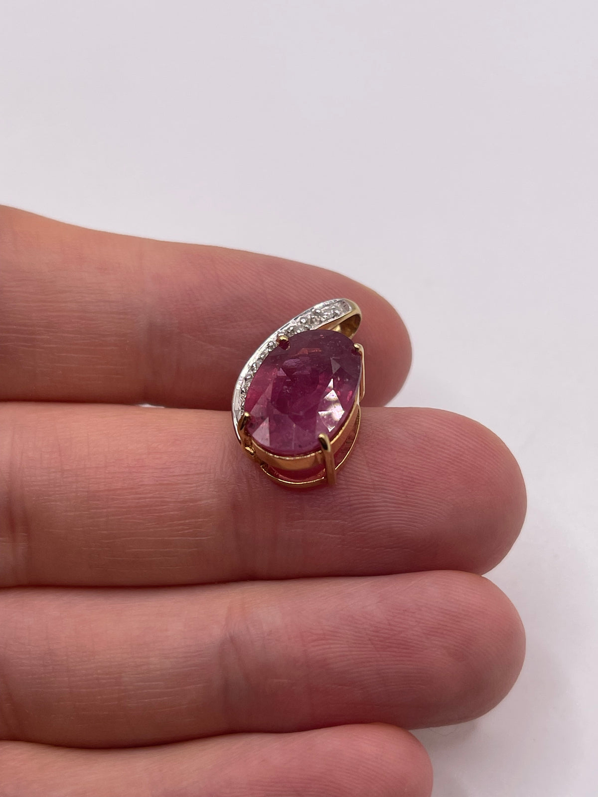 18ct gold ruby and diamond pendant