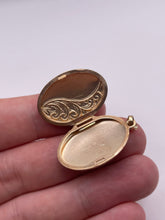 Load image into Gallery viewer, 9ct gold locket
