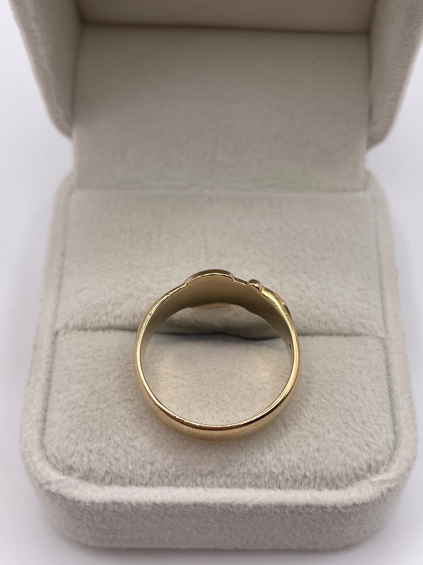 9ct gold buckle ring