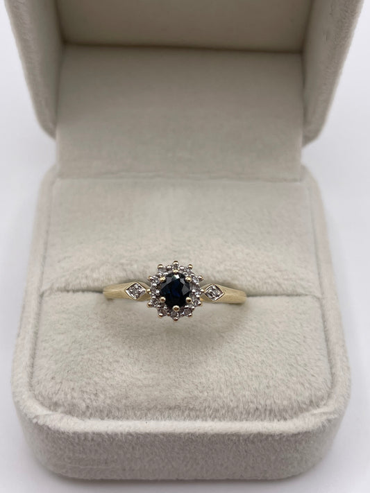 9ct gold sapphire and diamond ring