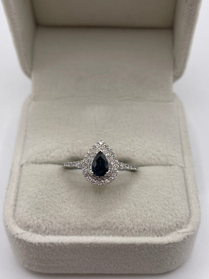 18ct white gold sapphire and diamond ring