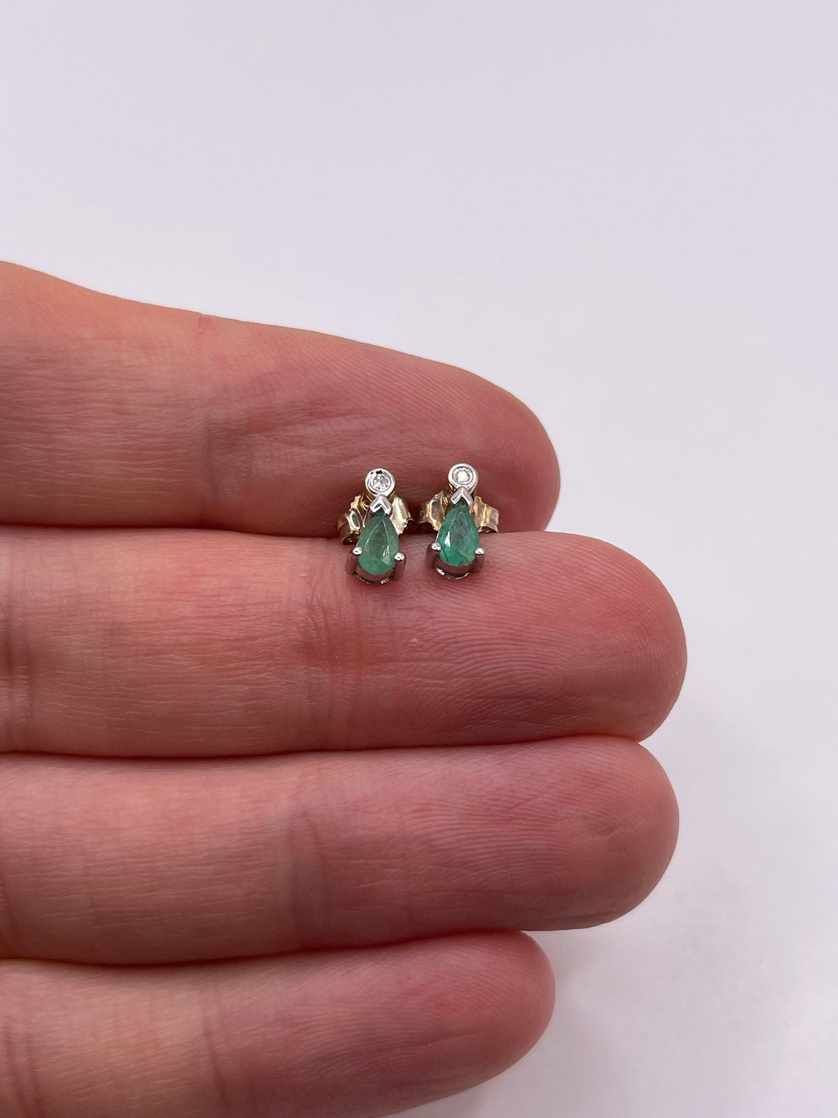 9ct gold emerald and diamond earrings
