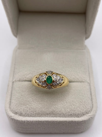 18ct gold emerald and diamond ring