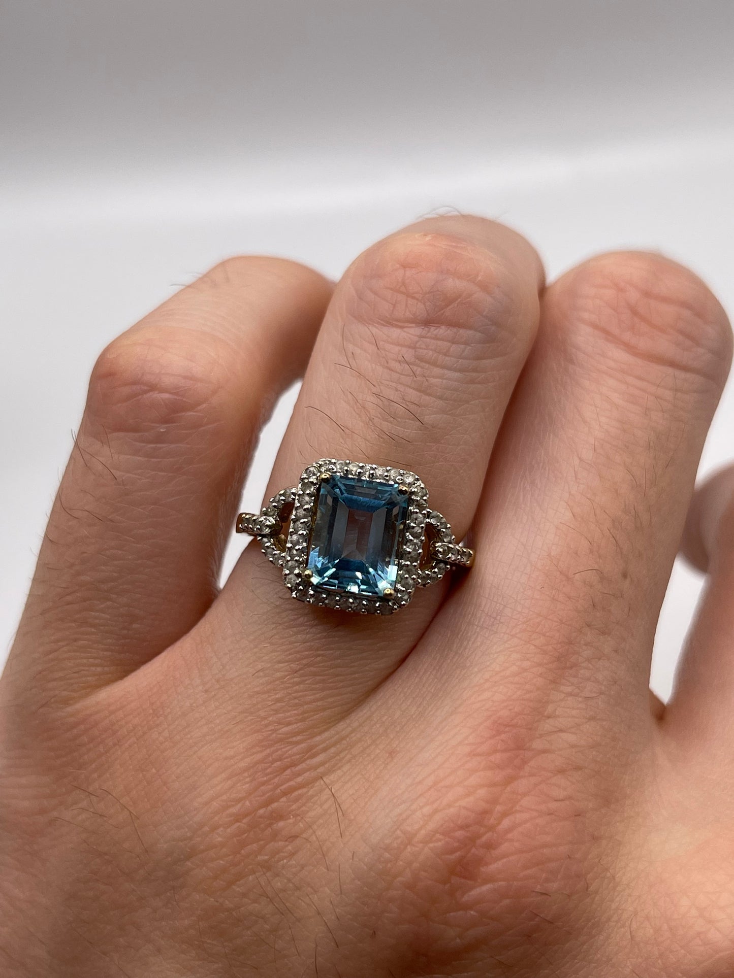 9ct gold aquamarine and zircon ring