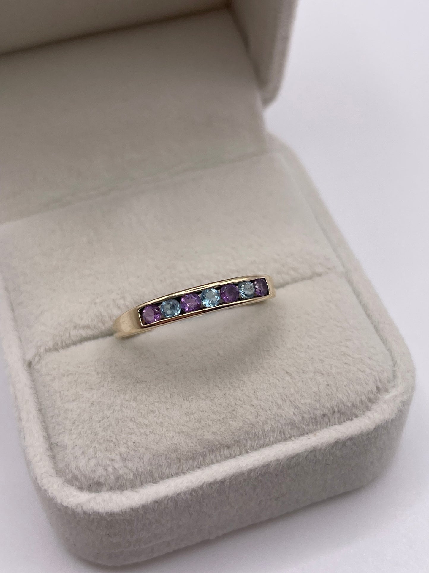 9ct gold amethyst and topaz ring