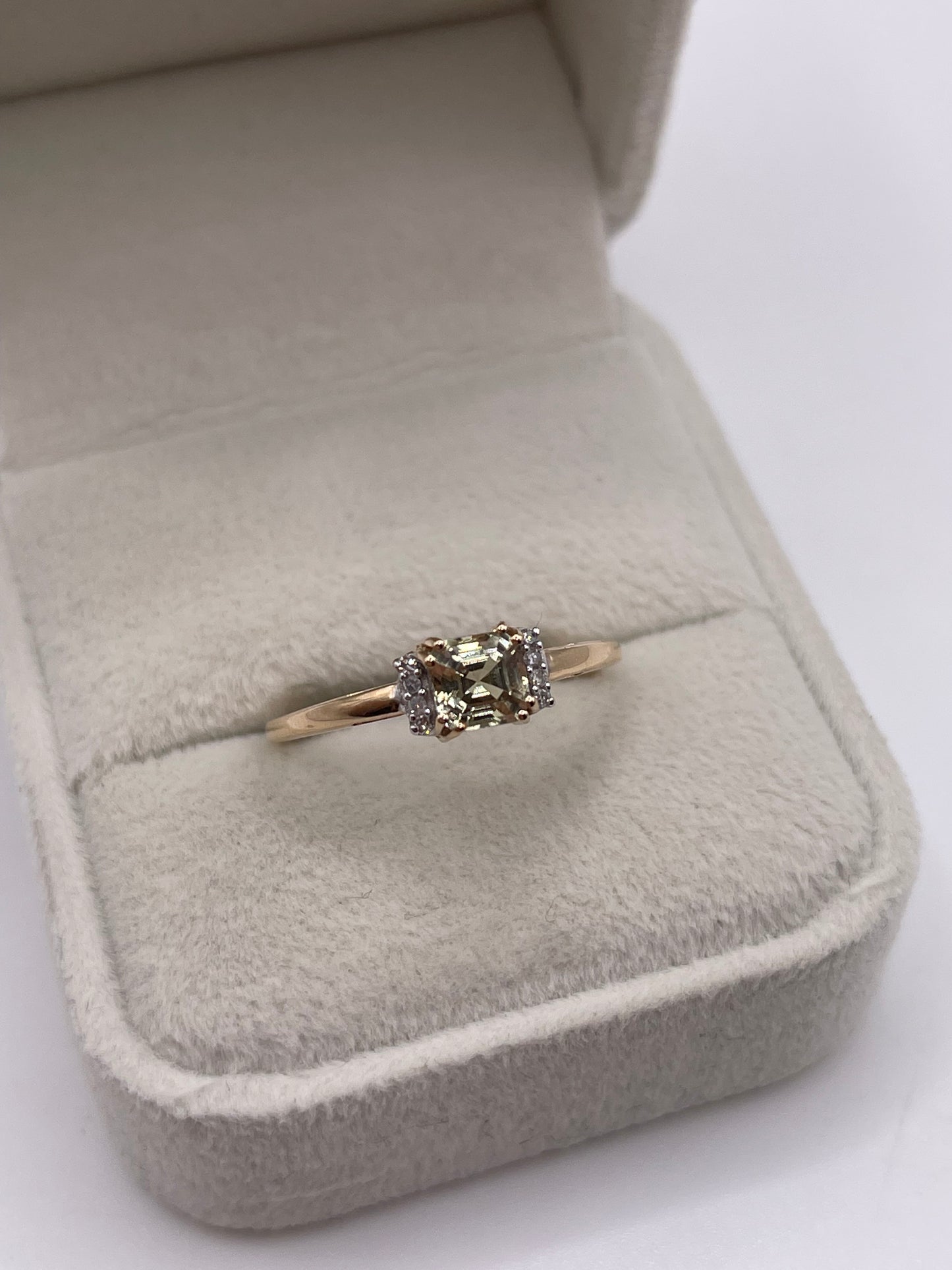 9ct gold csarite and diamond ring