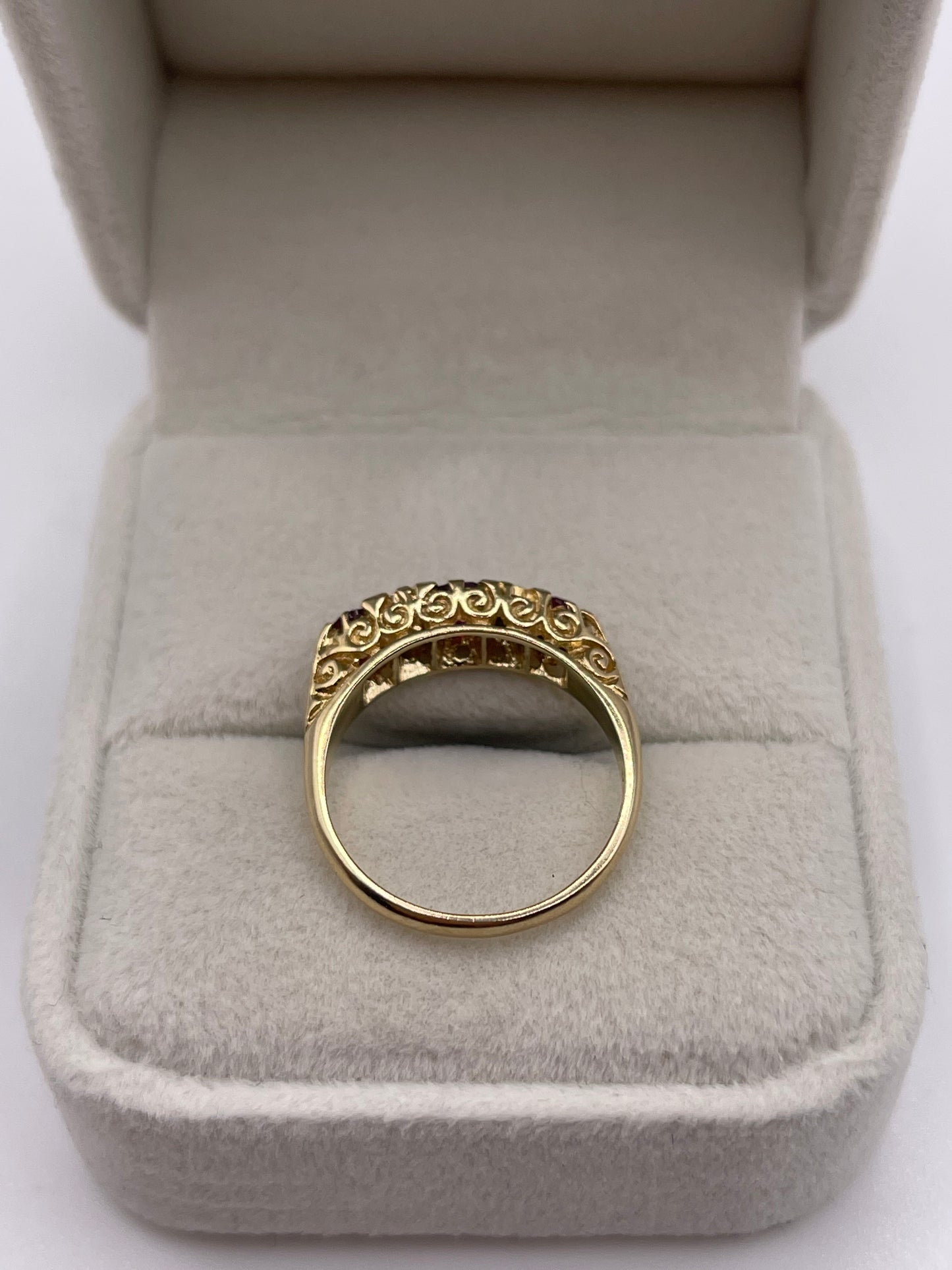 9ct gold ruby and diamond ring