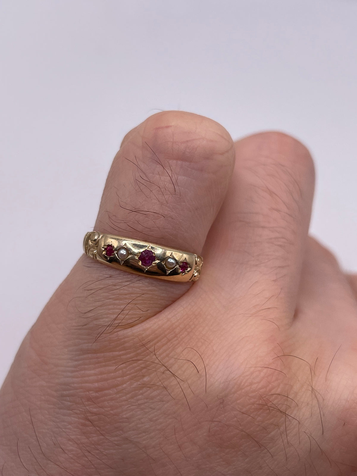 9ct gold ruby and pearl gypsy ring
