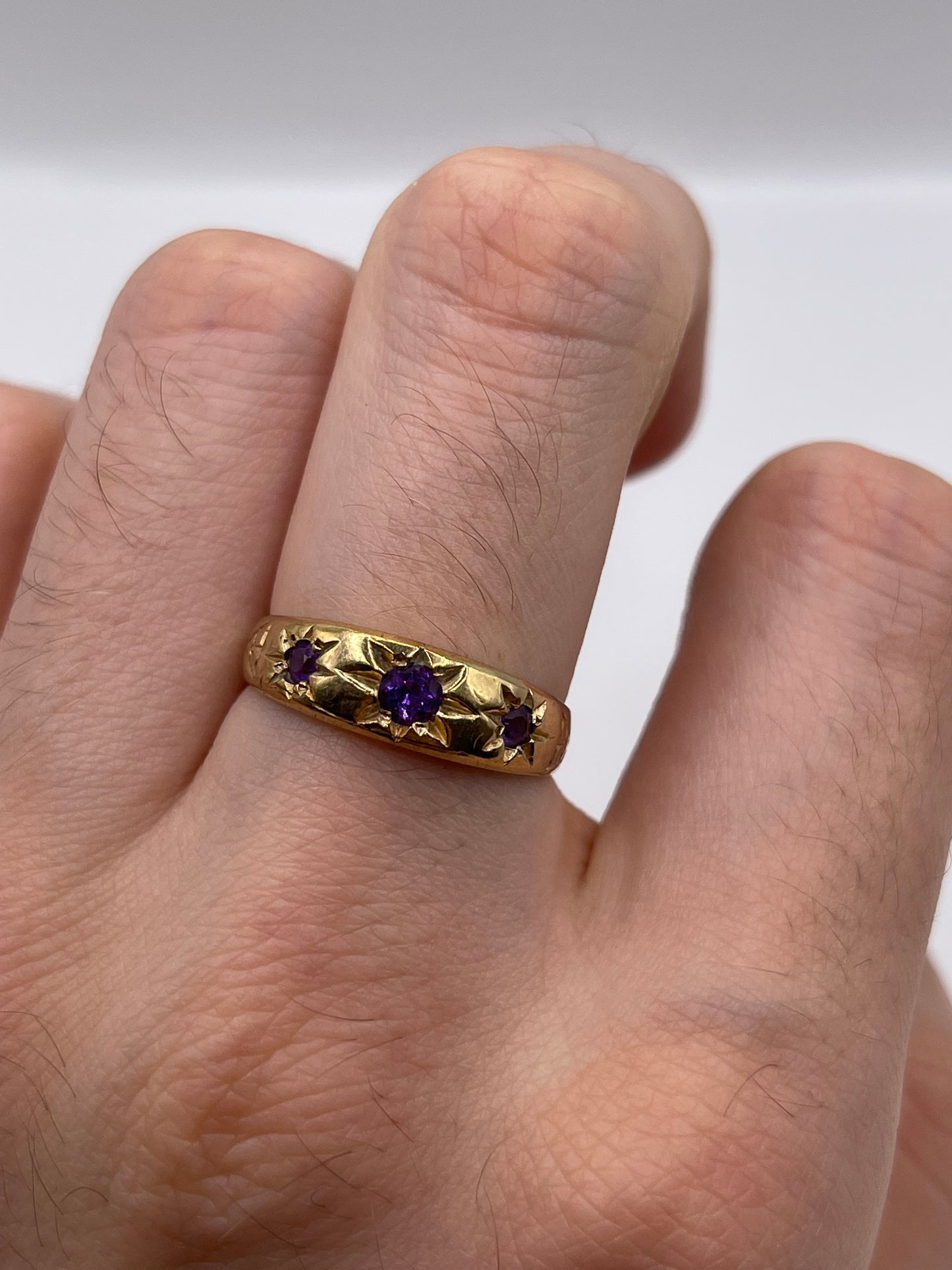 9ct gold amethyst gypsy ring