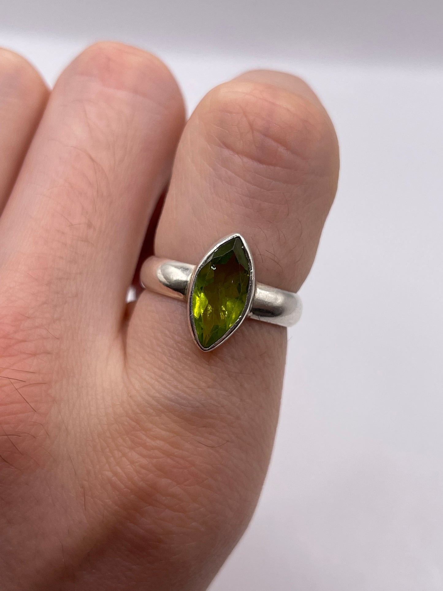 Silver peridot ring