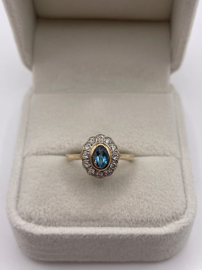 9ct gold topaz and diamond ring