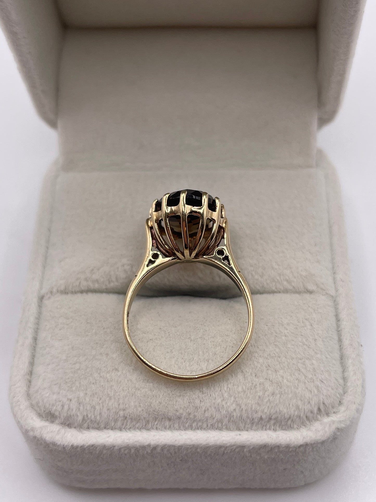 9ct gold Smokey quartz ring