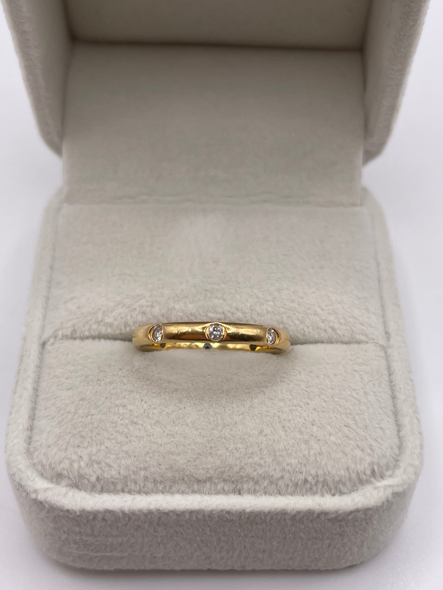 18ct gold diamond eternity ring