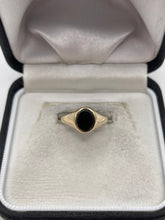 Load image into Gallery viewer, 9ct gold onyx signet ring
