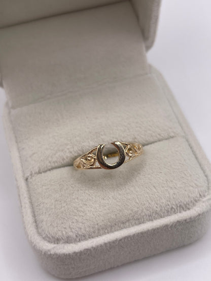 9ct gold horseshoe ring