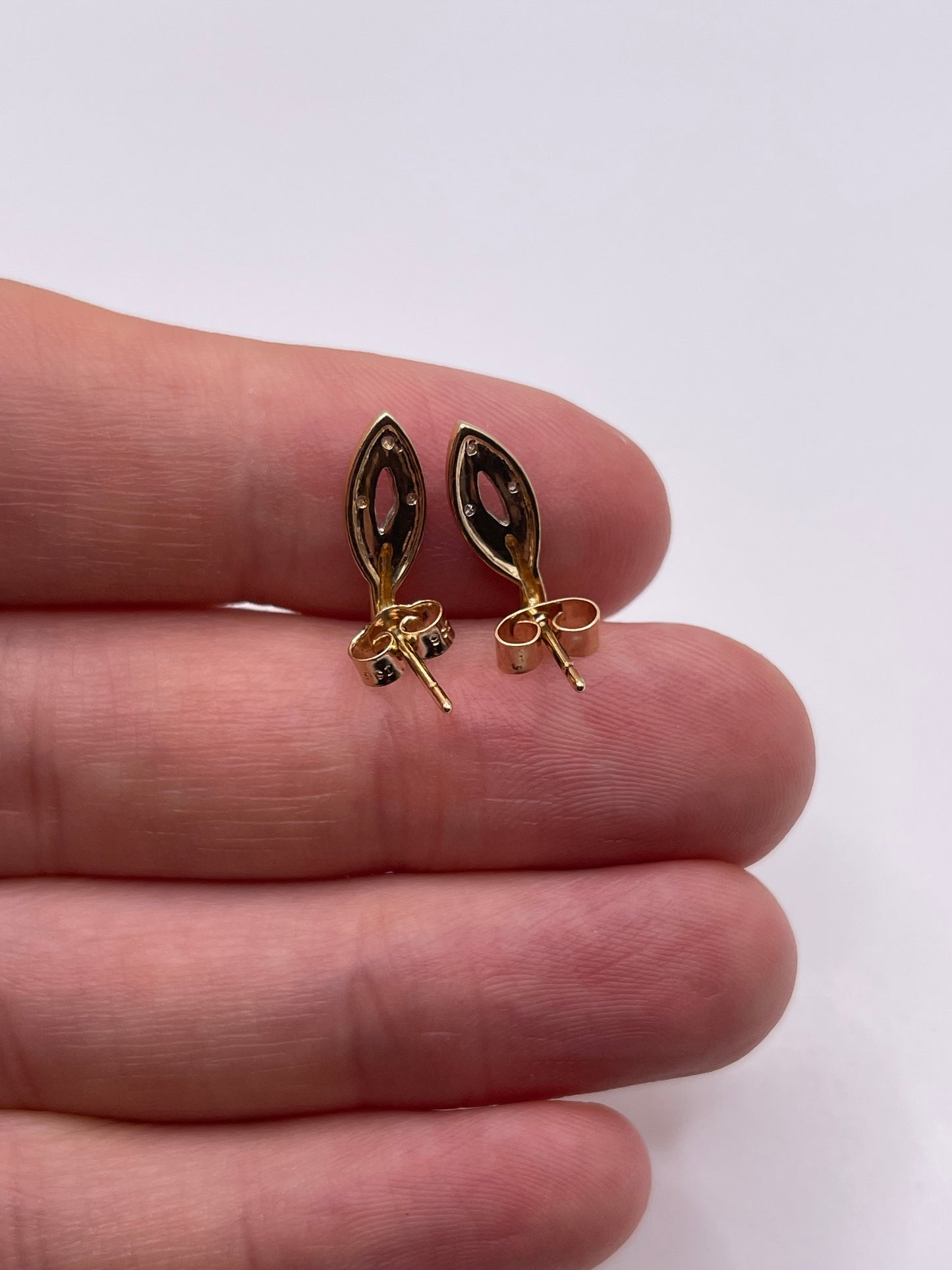 9ct gold diamond earrings