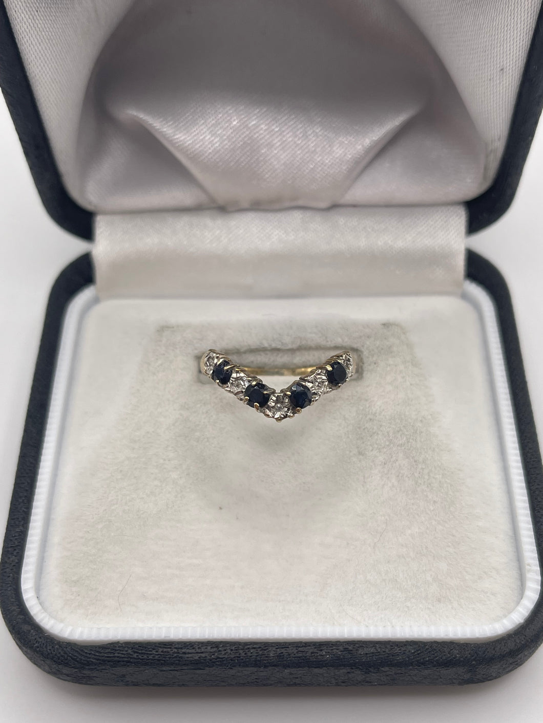9ct gold sapphire and diamond wishbone ring