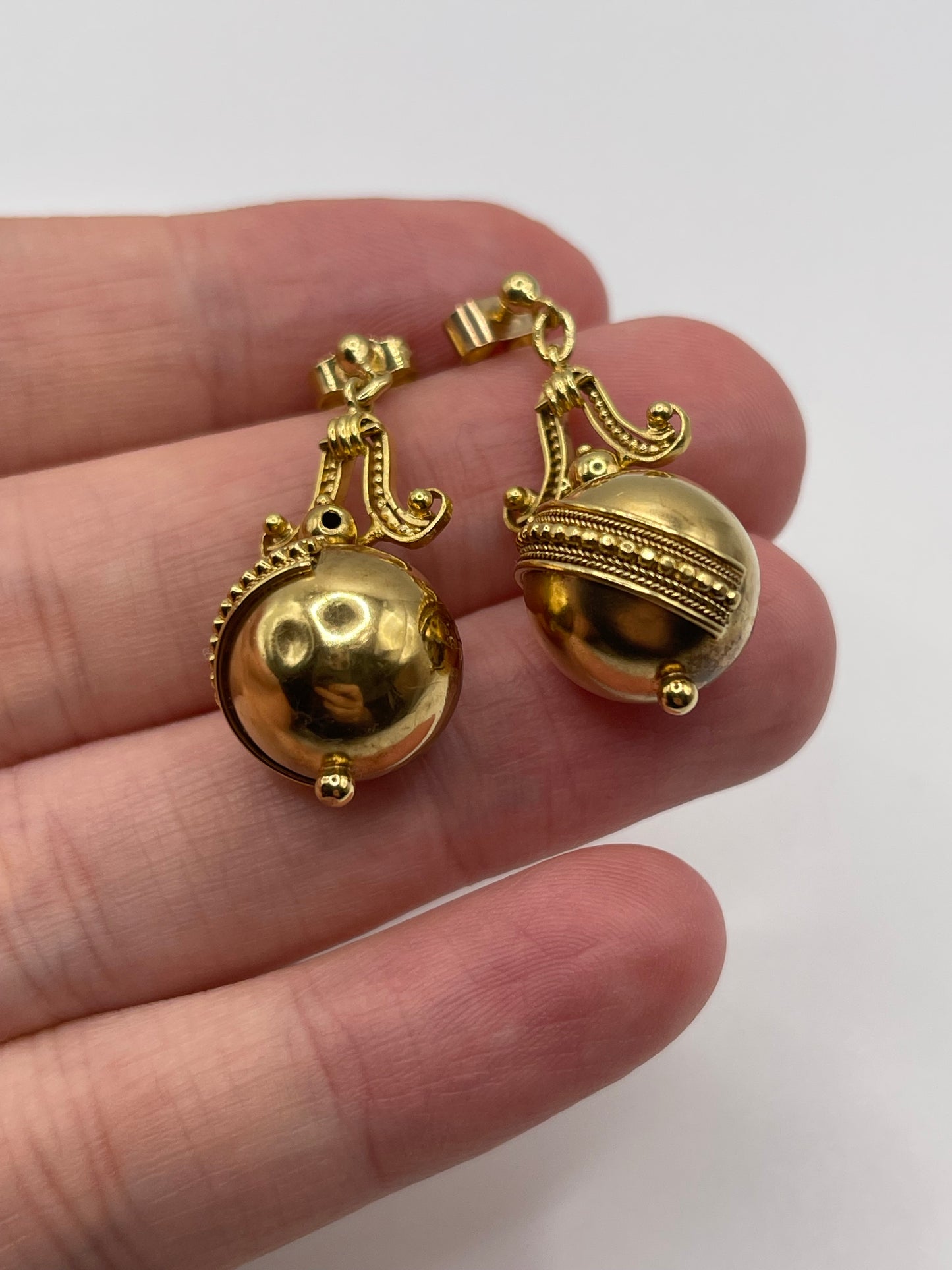 Antique 15ct gold earrings