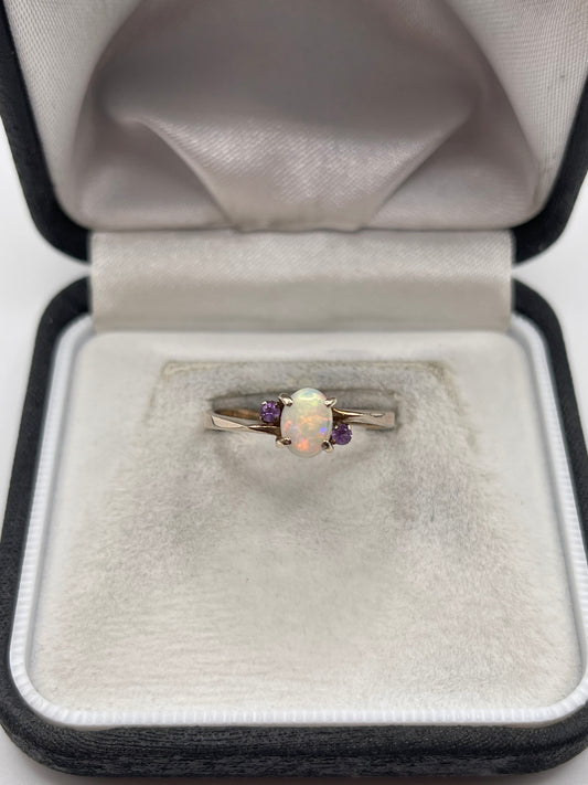 9ct gold opal and amethyst ring