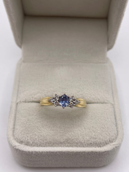 18ct gold sapphire and diamond ring