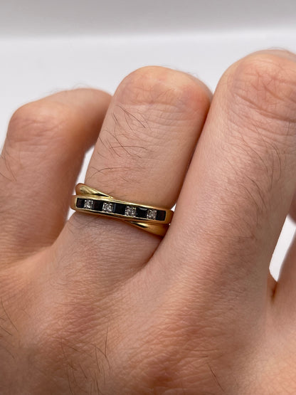 9ct gold sapphire and diamond ring