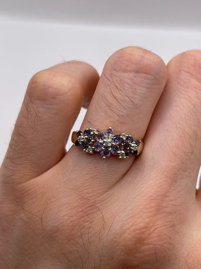 9ct gold tanzanite and diamond cluster ring