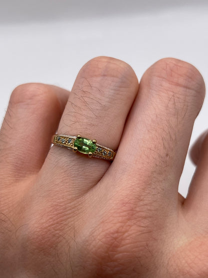 9ct gold tsavorite and diamond ring