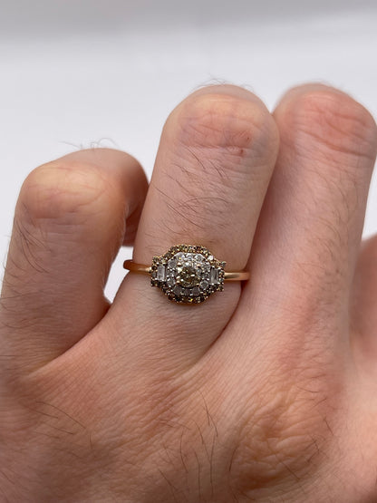 9ct gold diamond cluster ring