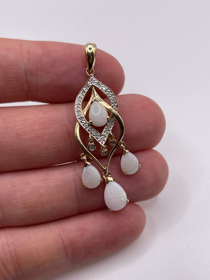 9ct gold opal and diamond pendant