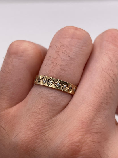 9ct gold paste eternity ring