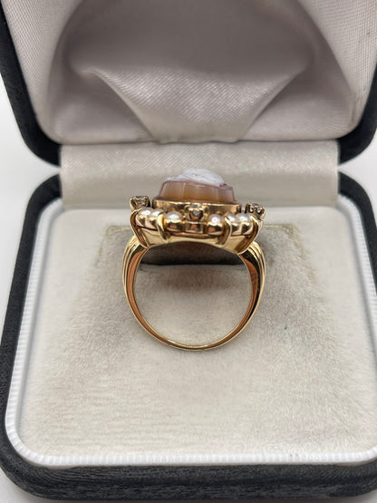 14ct gold cameo, pearl and diamond ring