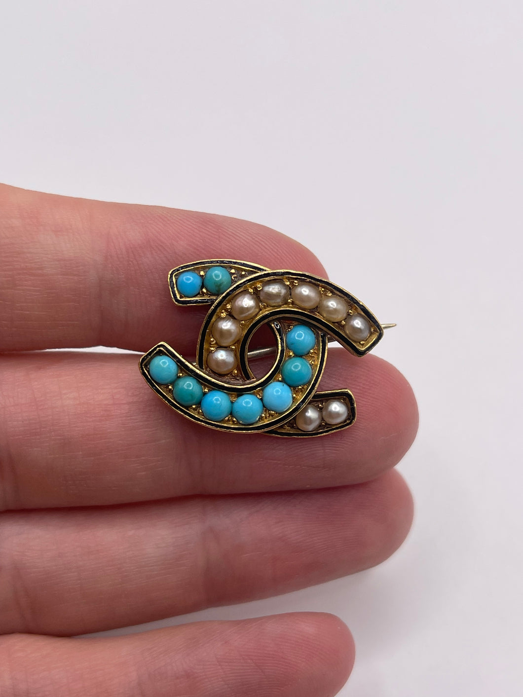 15ct gold turquoise, pearl and enamel brooch