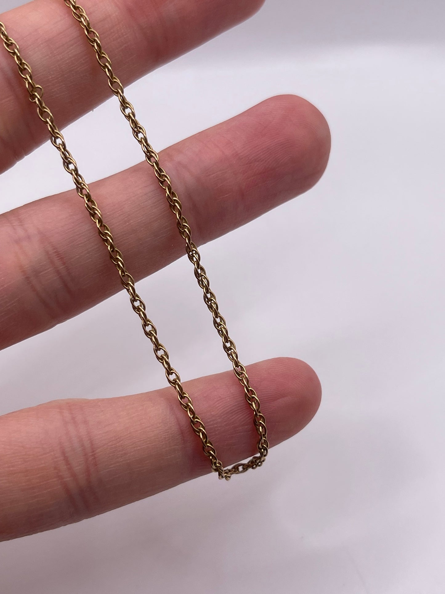 9ct gold chain 179