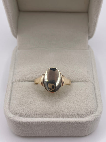9ct gold signet ring