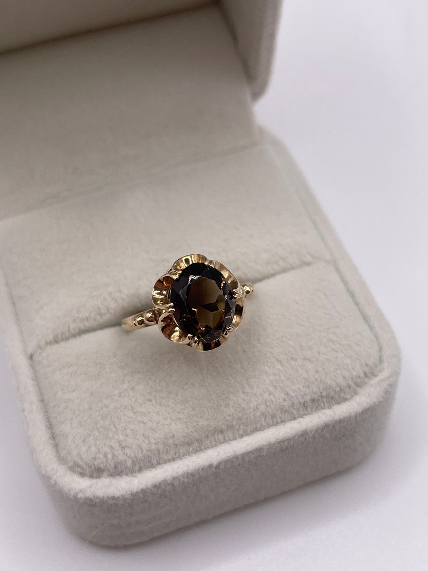 9ct gold Smokey quartz ring