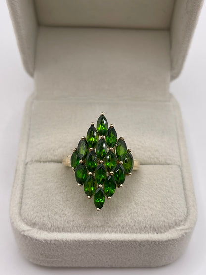 9ct gold diopside cluster ring