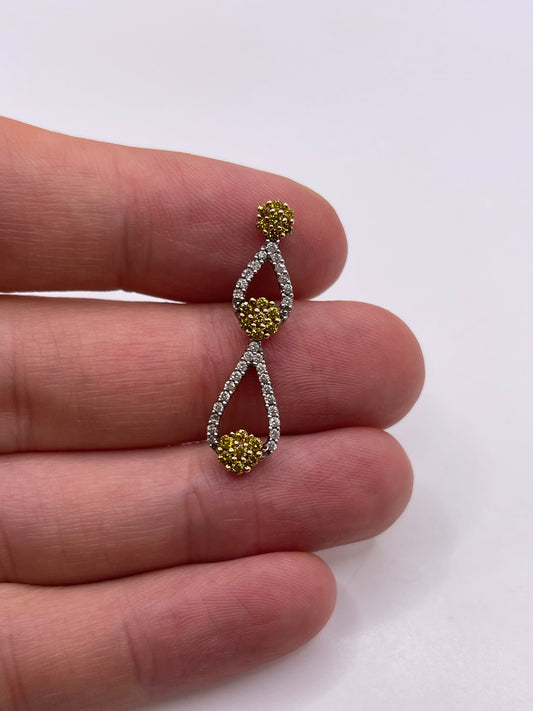 9ct gold diamond cluster pendant