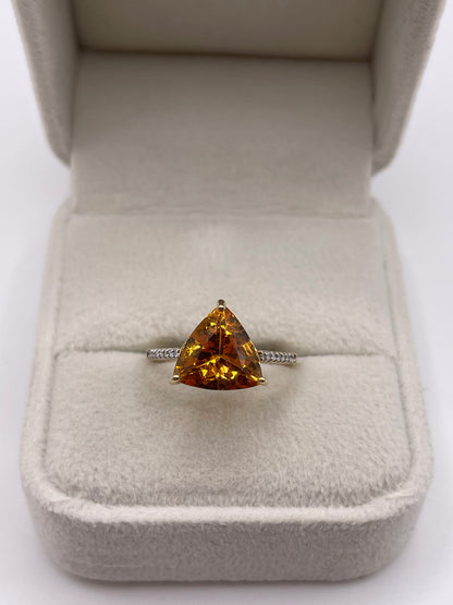 9ct gold citrine and diamond ring