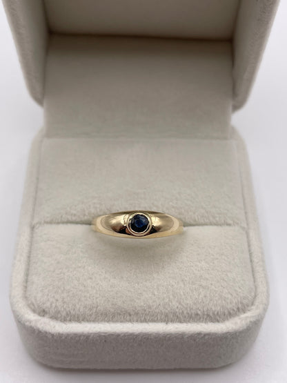 9ct gold sapphire gypsy ring