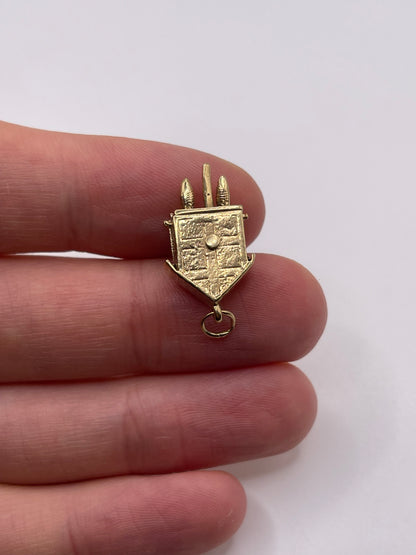9ct gold cuckoo clock charm
